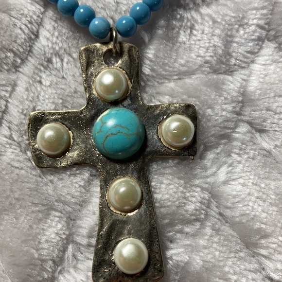 Blue cross necklace - Picture 2 of 4